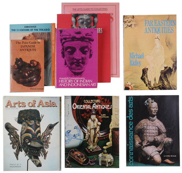 Lotto di testi sull\'antiquariato orientale