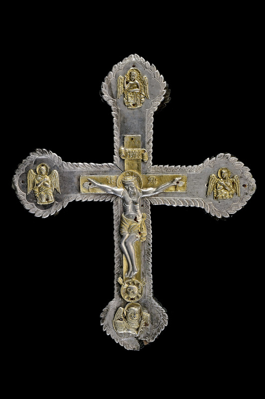 Crocifisso in argento da processione