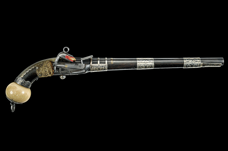 Bellissima pistola a pietra focaia