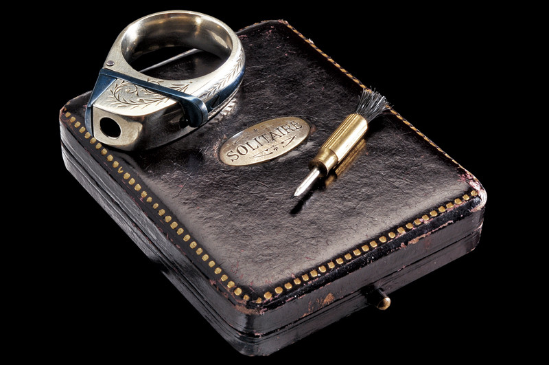 Pistola ad anello con custodia