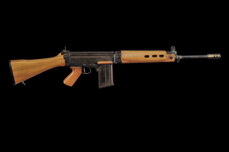 Modellino del fucile mitragliatore FN FAL
