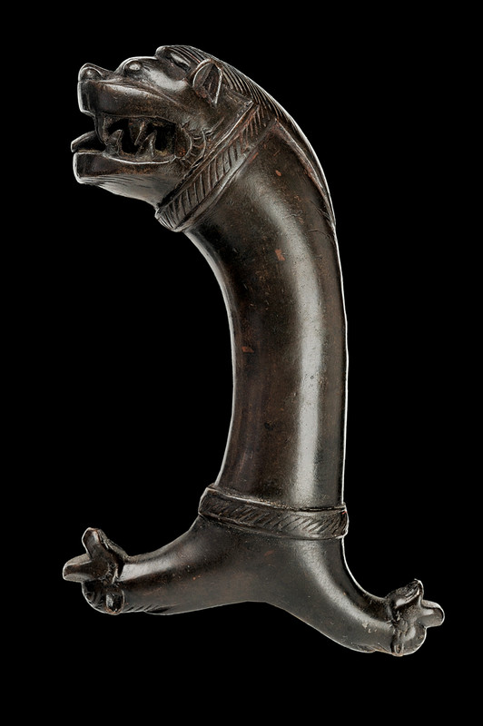 Impugnatura da spada in bronzo