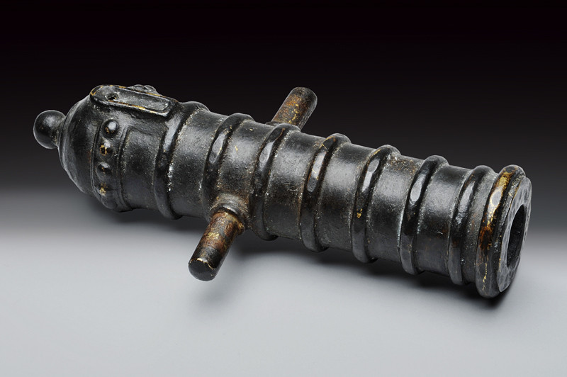 Modello in scala di un cannone in bronzo