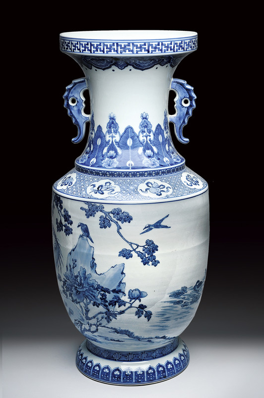 Grande vaso in porcellana bianco e blu