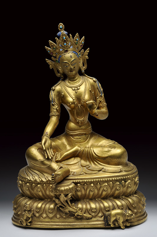 Effige in bronzo dorato di Syamantara