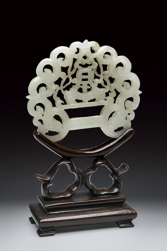 Ornamento in giada color celadon