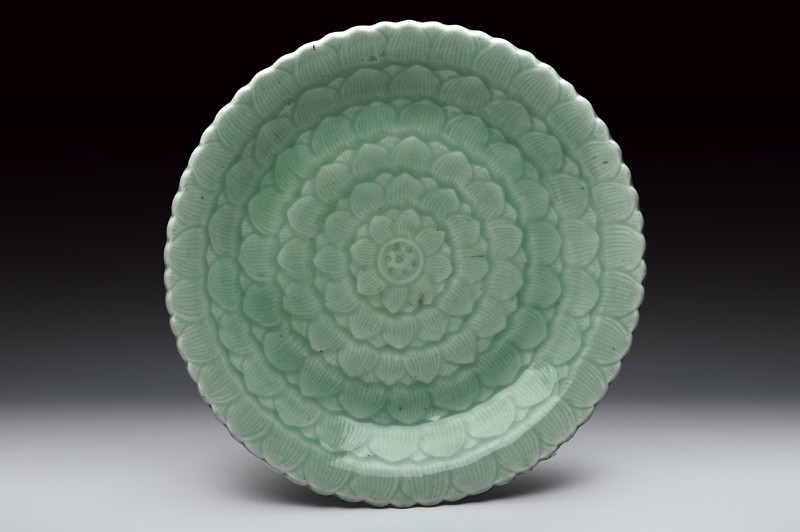 Piatto celadon marcato Qianlong
