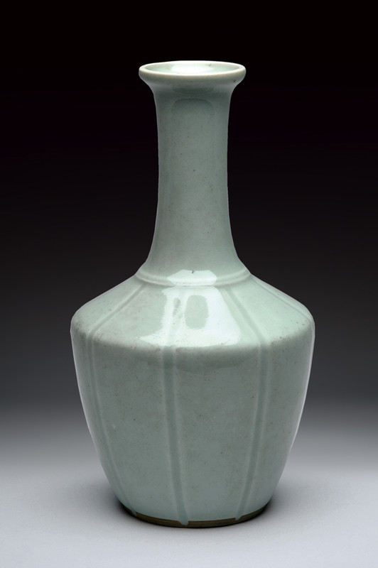 Vaso in porcellana celandon