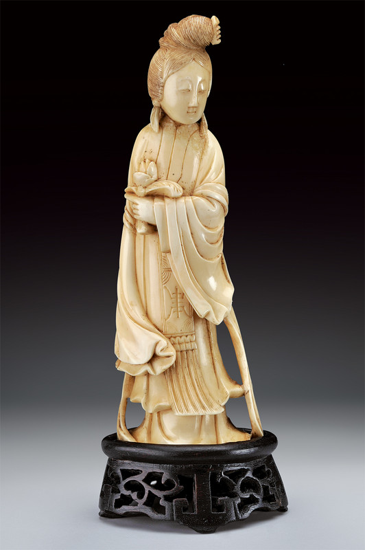 Statuetta di Guanyin in avorio