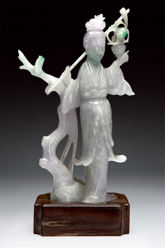 Bella statuetta in giadeite lavanda