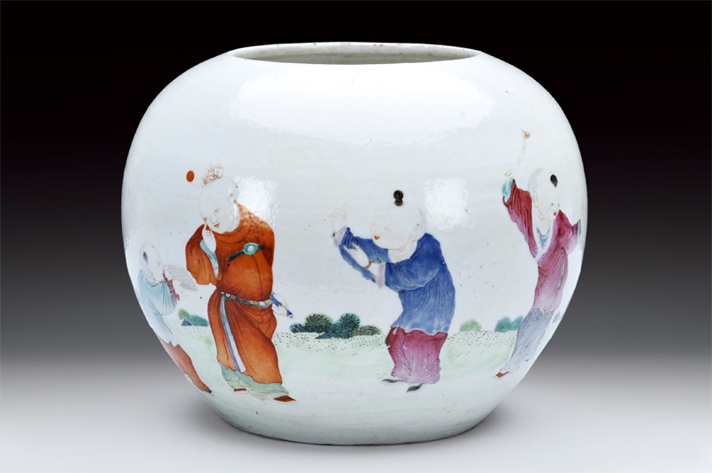 Bel vaso in porcellana famiglia rosa