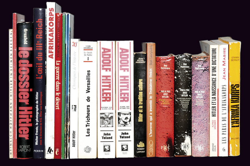 21 libri riguardanti Hitler e l\'Afrika Korps