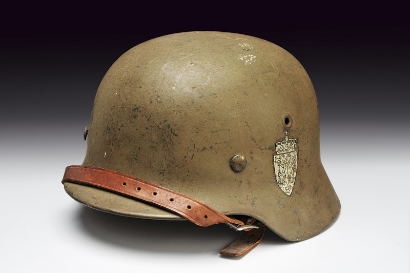 Elmetto M. 35 dell\'esercito norvegese