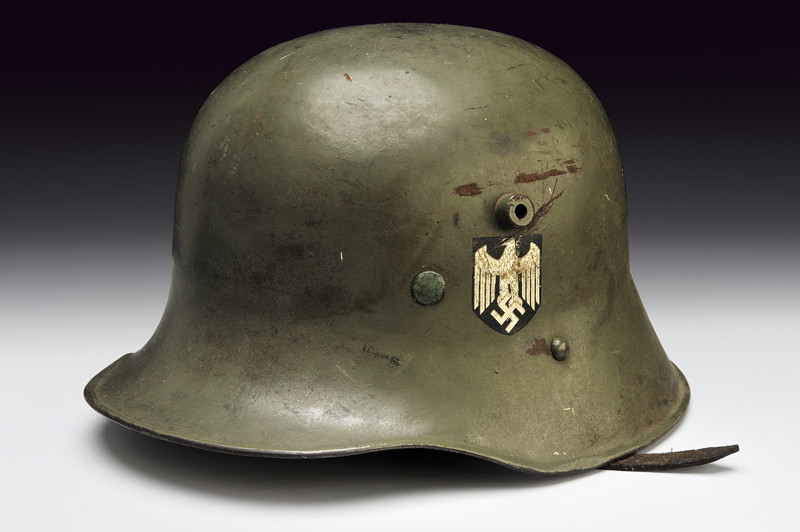Elmetto M. 16 con fregio WH