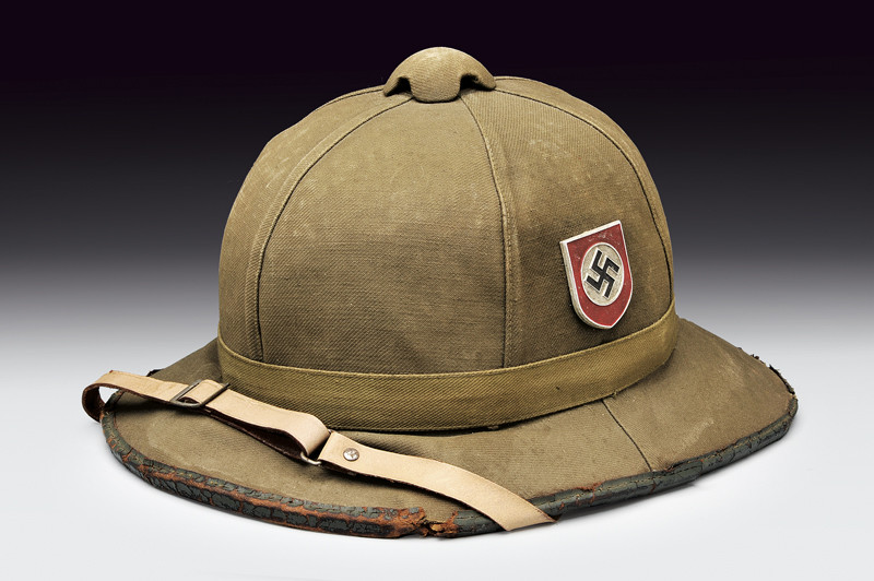 Casco coloniale SS