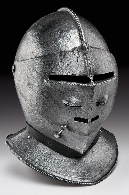 Elmetto da corazza