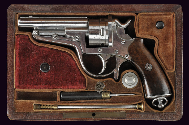 Revolver Galand in cassetta
