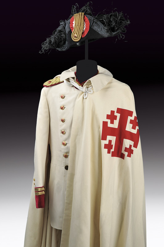 Uniforme dell\'Ordine del Santo Sepolcro