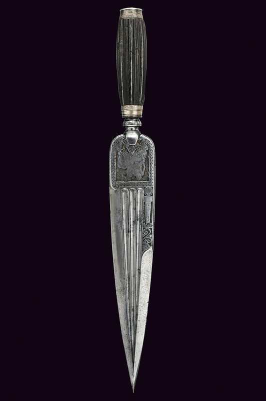 Bel pugnale erotico