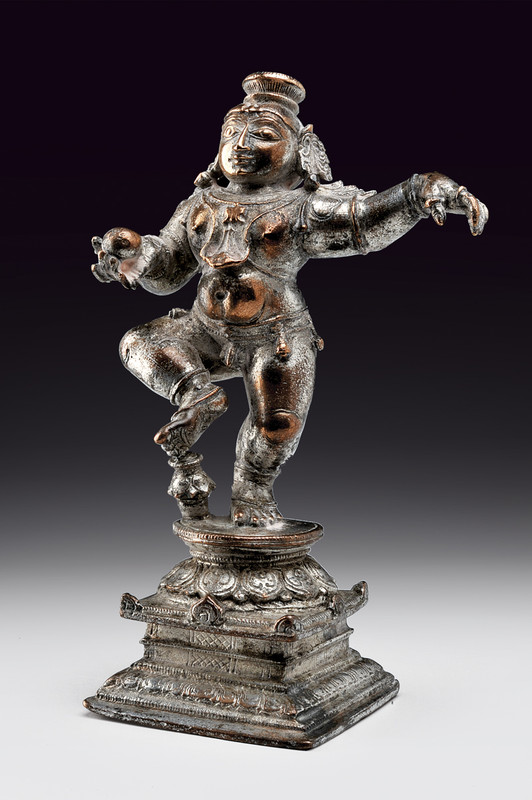 Figura di divinità in rame argentato