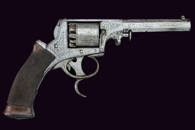 Revolver Adams a luminello fatto dietro licenza da Francotte