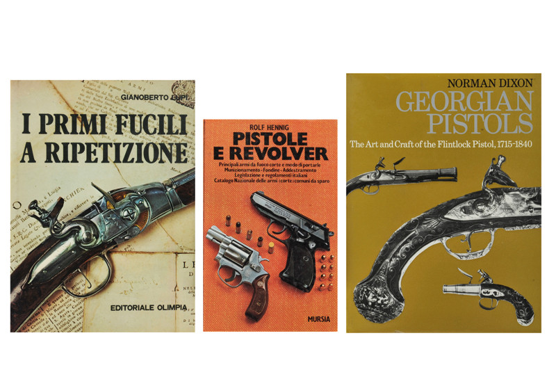 Lotto di tre libri sulle armi da fuoco