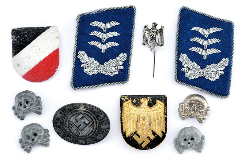 Lotto di applicazioni per uniformi