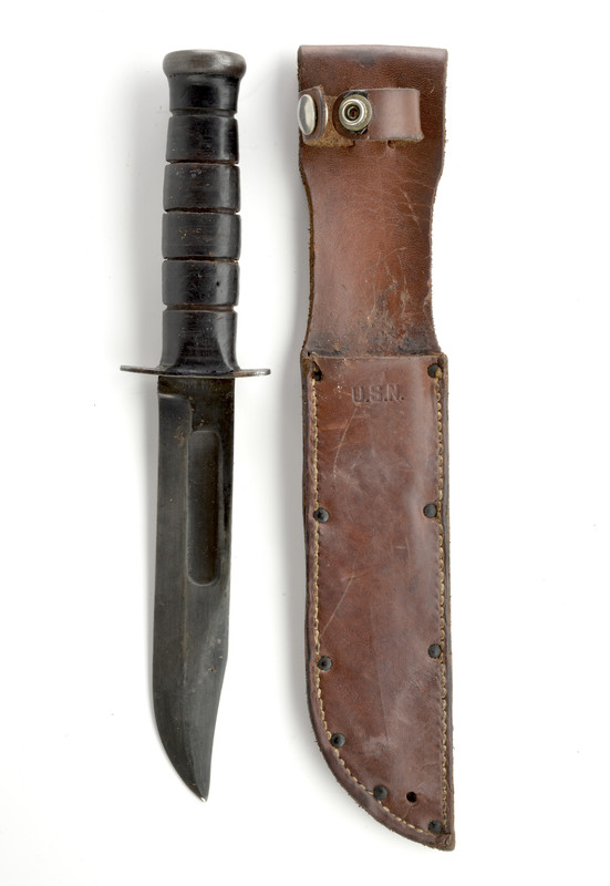 Coltello Ka-Bar della marina