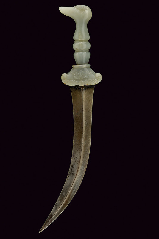 Kandshar con manico in giada