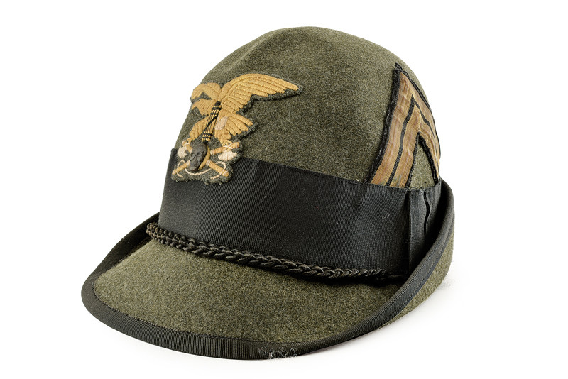 Cappello all'alpina da aiutante capo della milizia forestale
