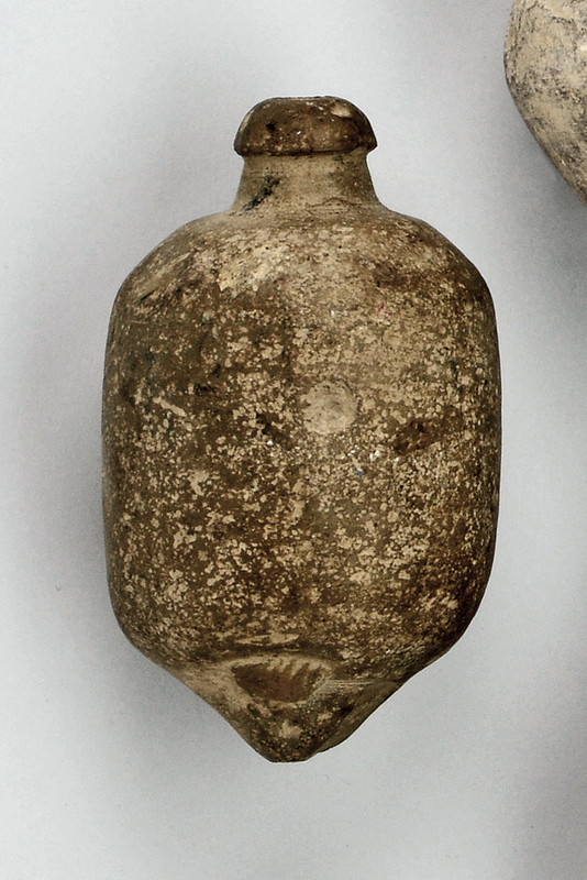 Granata in terracotta