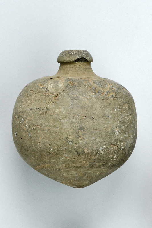 Granata in terracotta