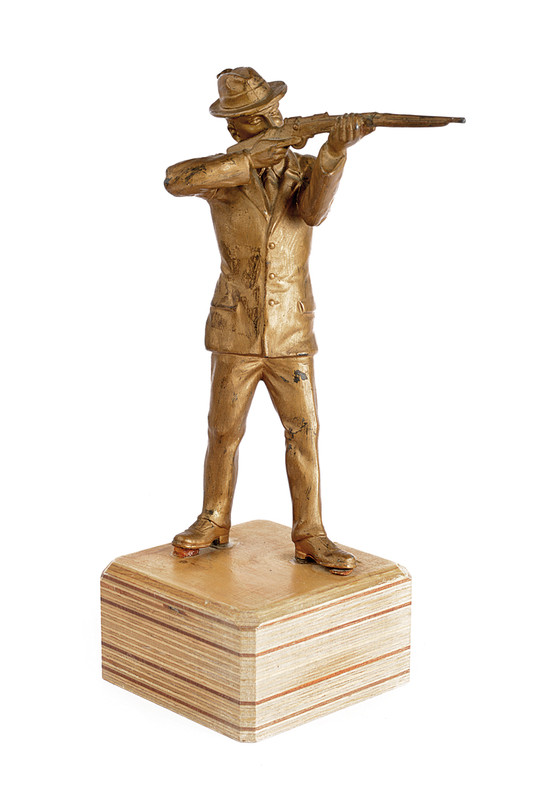 Statuetta di un cacciatore
