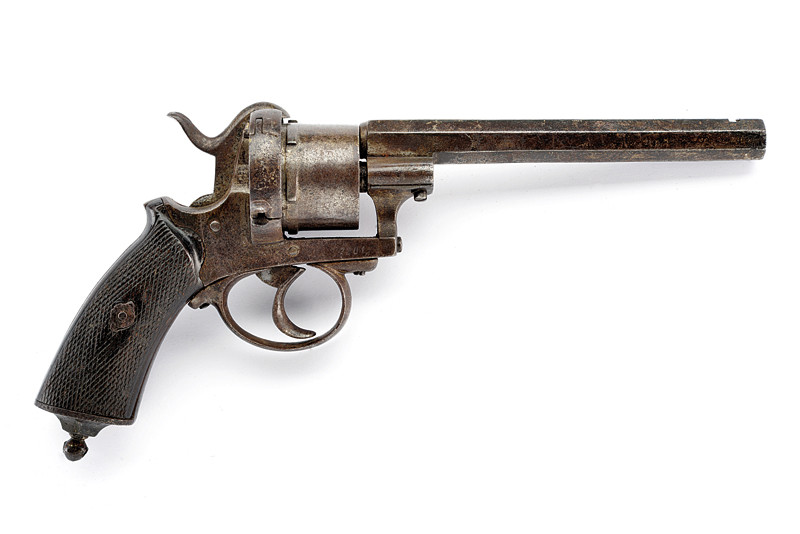 Revolver a spillo