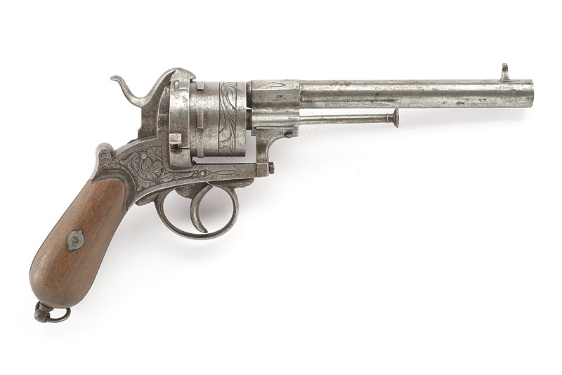 Revolver a spillo