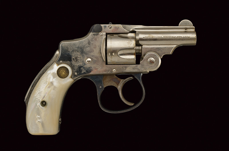 S&W 32 Safety Second Model Revolver