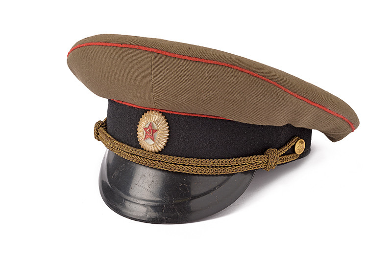 Cappello da ufficiale sovietico