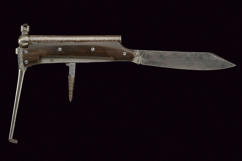 Raro coltello da cavallo combinato con pistola a luminello