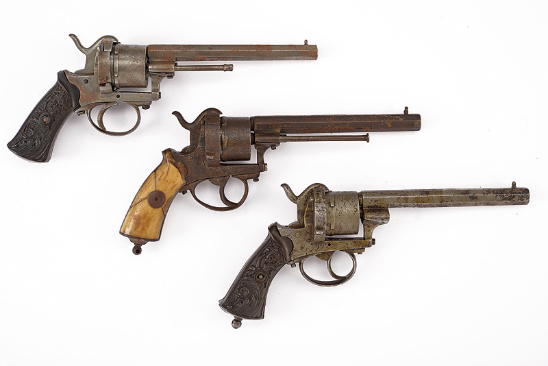 Lotto di tre revolver a spillo