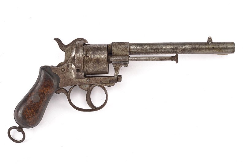 Revolver a spillo