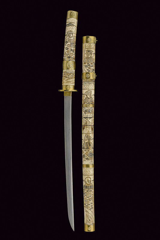 Wakizashi con fornimenti intagliati