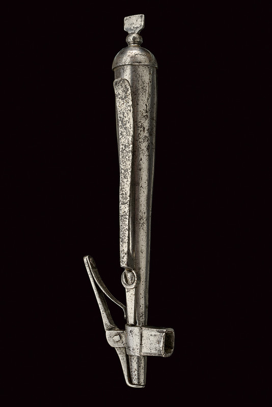Chiave a ruota con fiaschetta