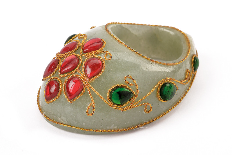 Anello da arciere in giada