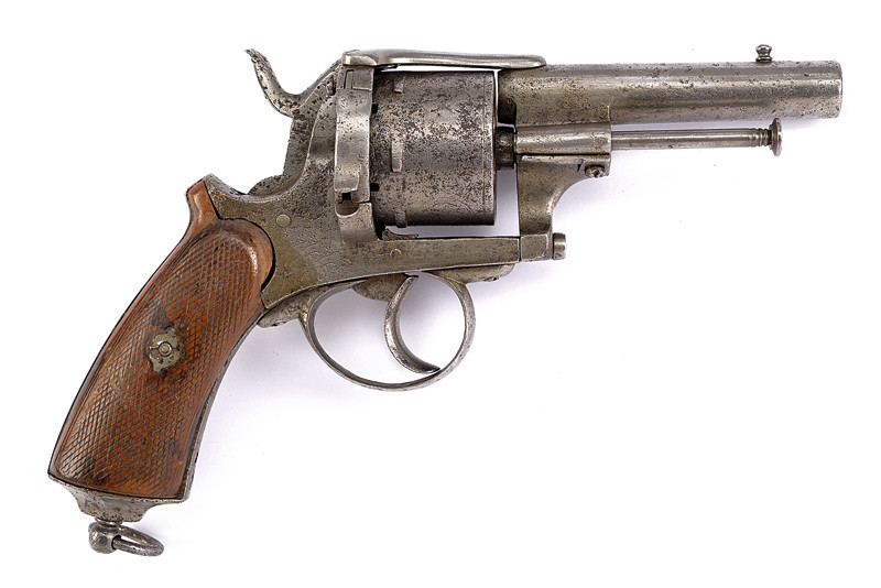 Revolver a spillo