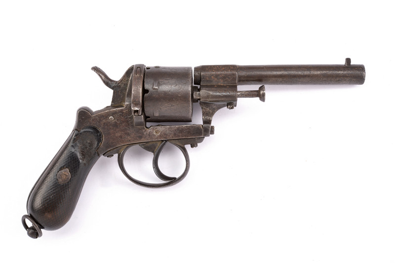 Revolver a spillo