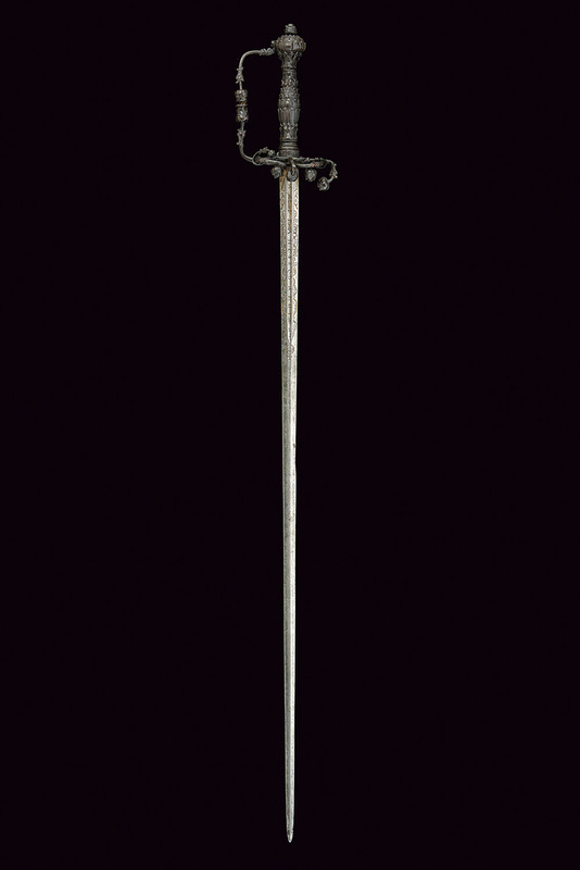 Bellissima spada da lato