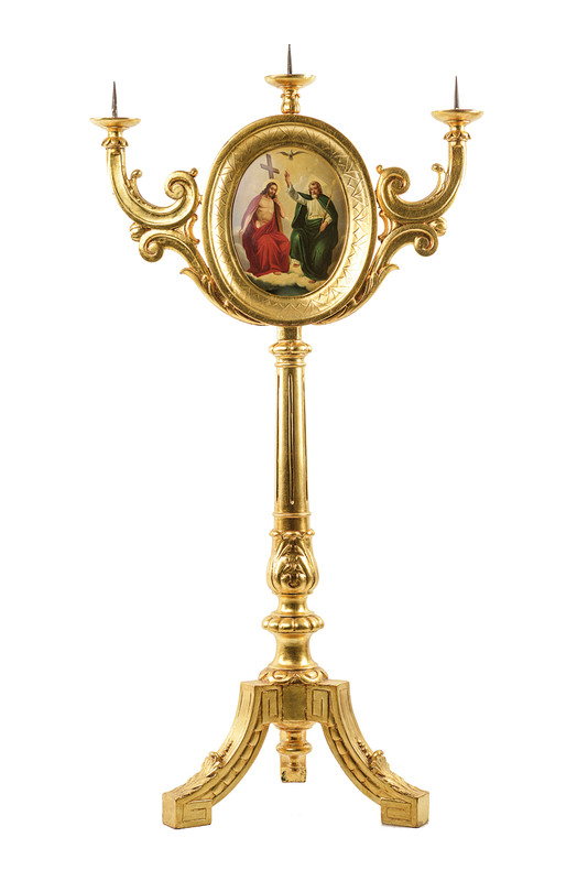 Candeliere con le raffigurazioni dell'Arcangelo Michele e Trinità neotestamentaria