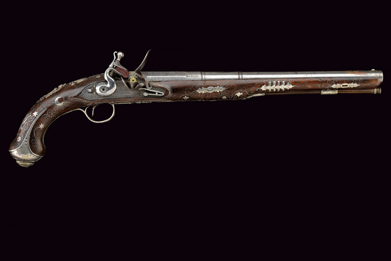 Elegante pistola a pietra focaia per il mercato orientale