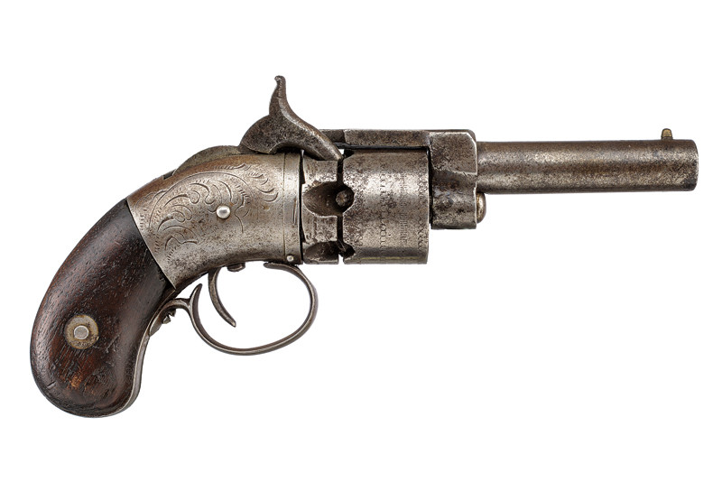 Raro revolver a spillo da tasca