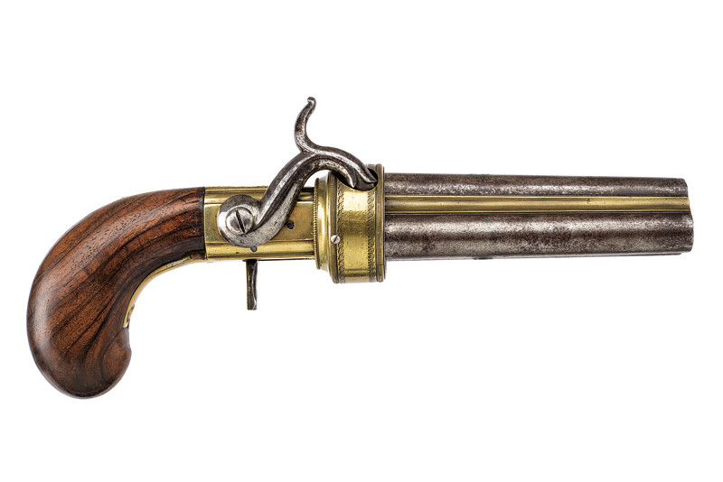 Raro pepperbox revolver a luminello a tre canne